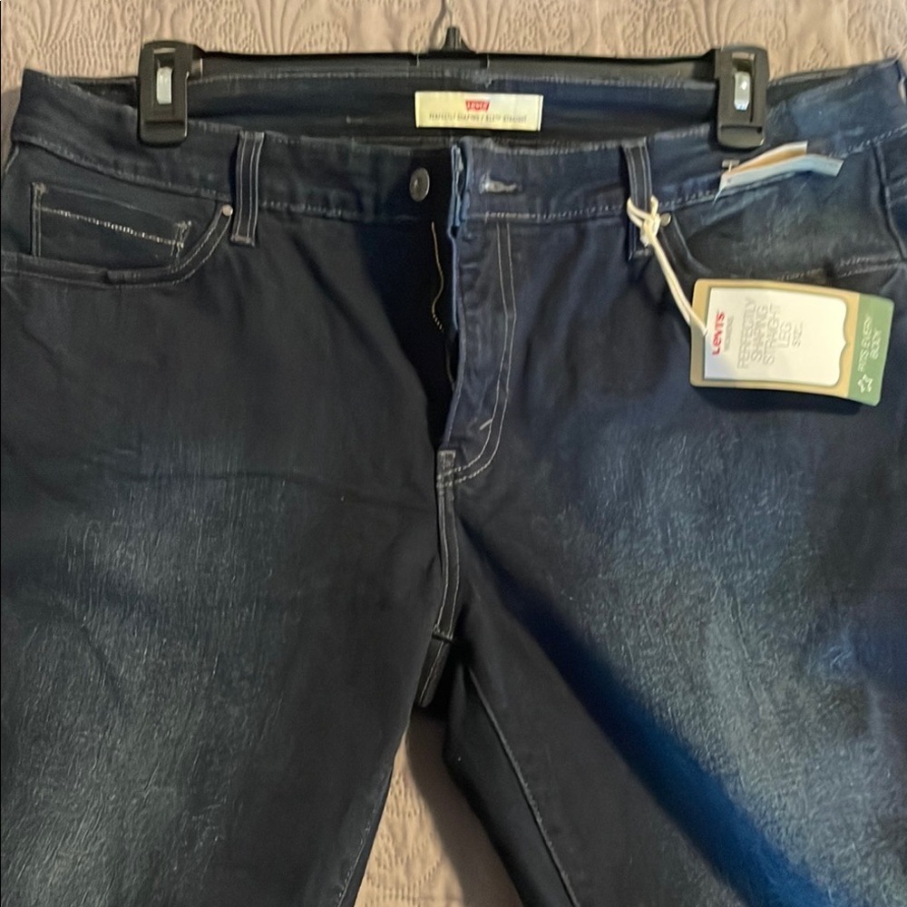 Women's Blue Jeans - Picture 7 of 13